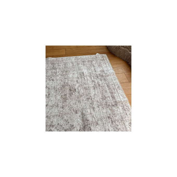 The Art of Grounding: Styling Neutral Vintage Runner Rugs Across Transition Spaces